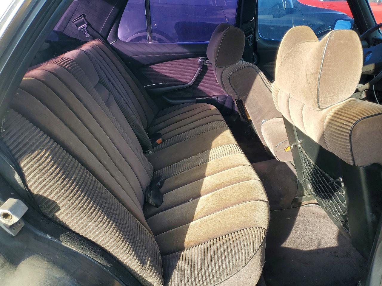MERCEDES BENZ 500 1992 — 11