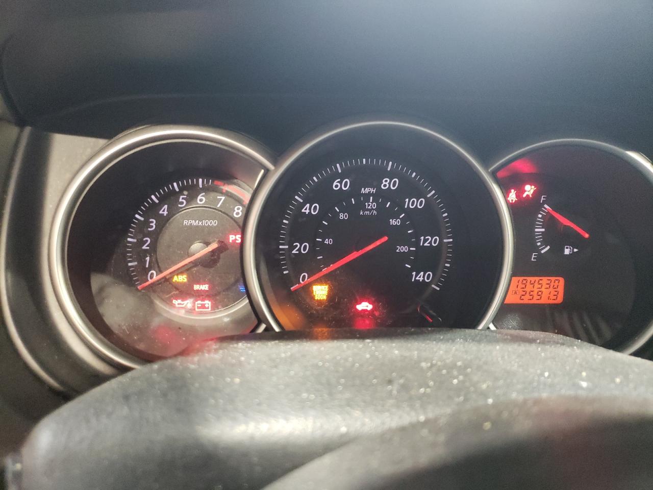 NISSAN VERSA 2010 — 10