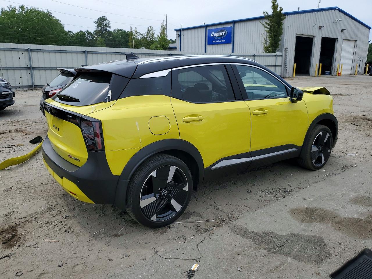 NISSAN KICKS 2025 — 4