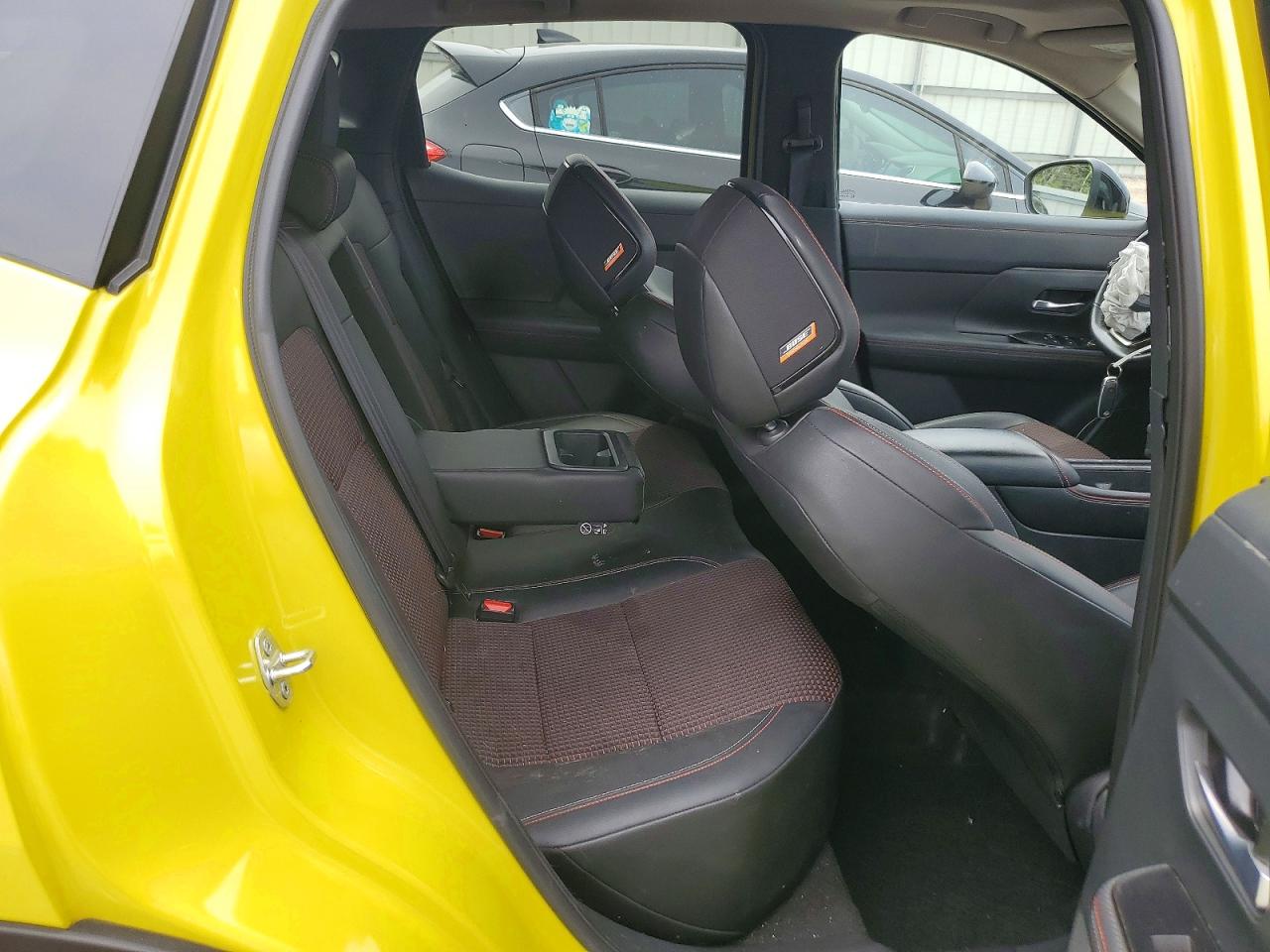 NISSAN KICKS 2025 — 12