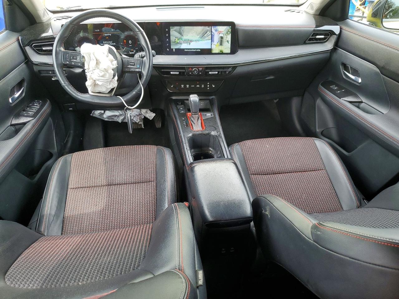 NISSAN KICKS 2025 — 9