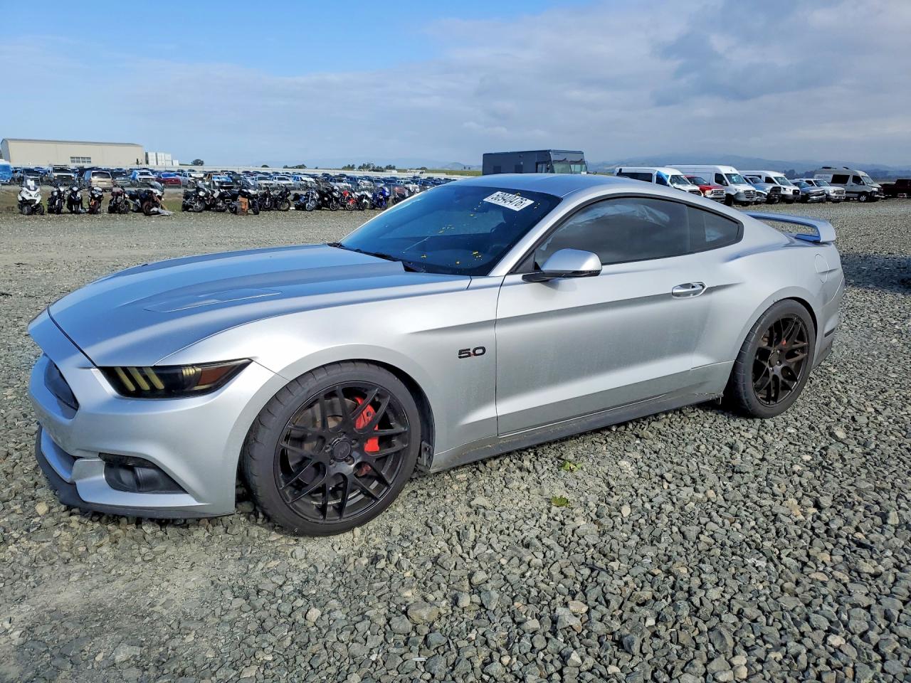 FORD MUSTANG 2017 — 2