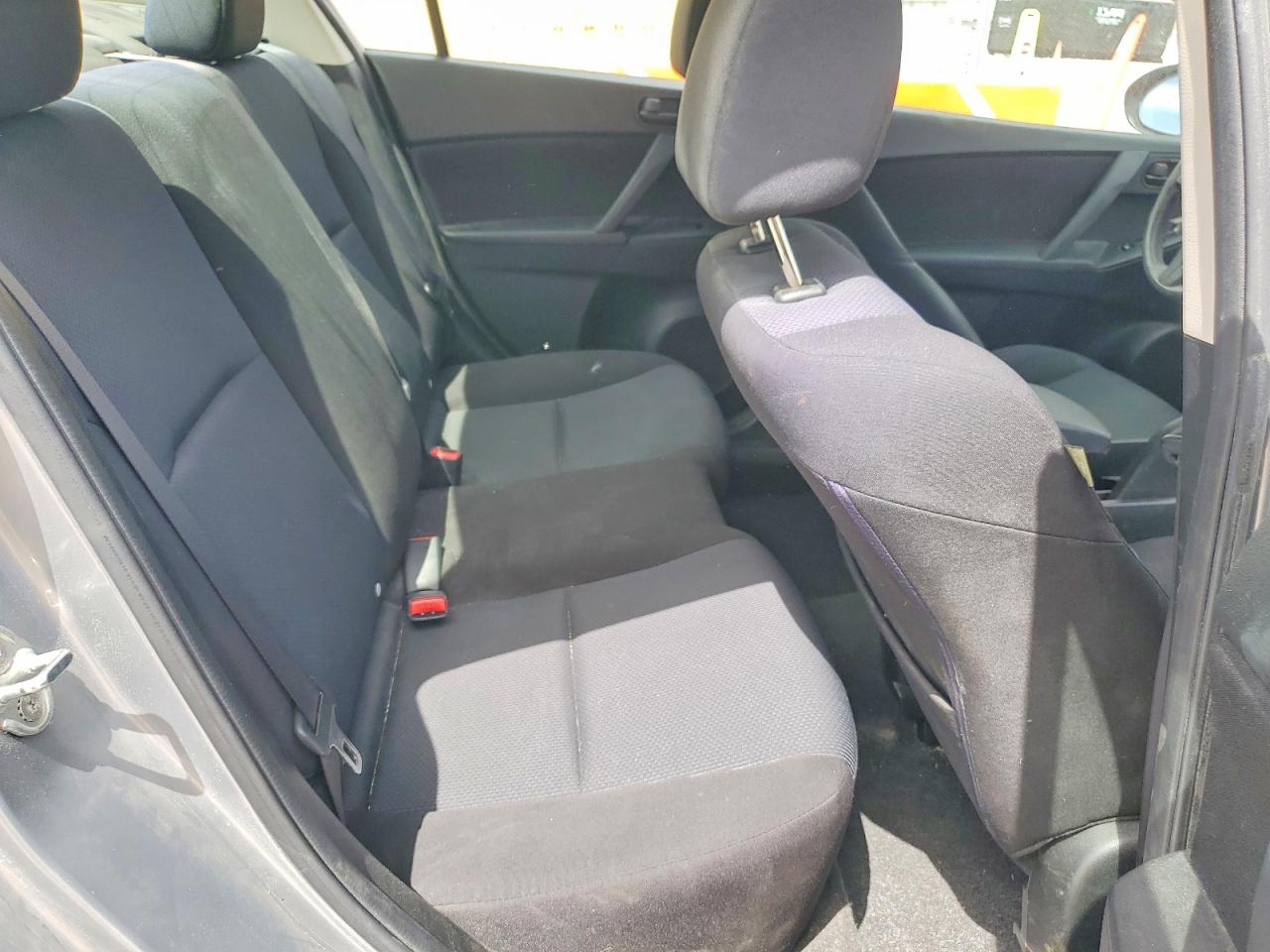 MAZDA 3 2011 — 11
