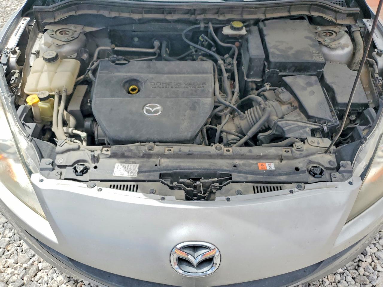 MAZDA 3 2011 — 12