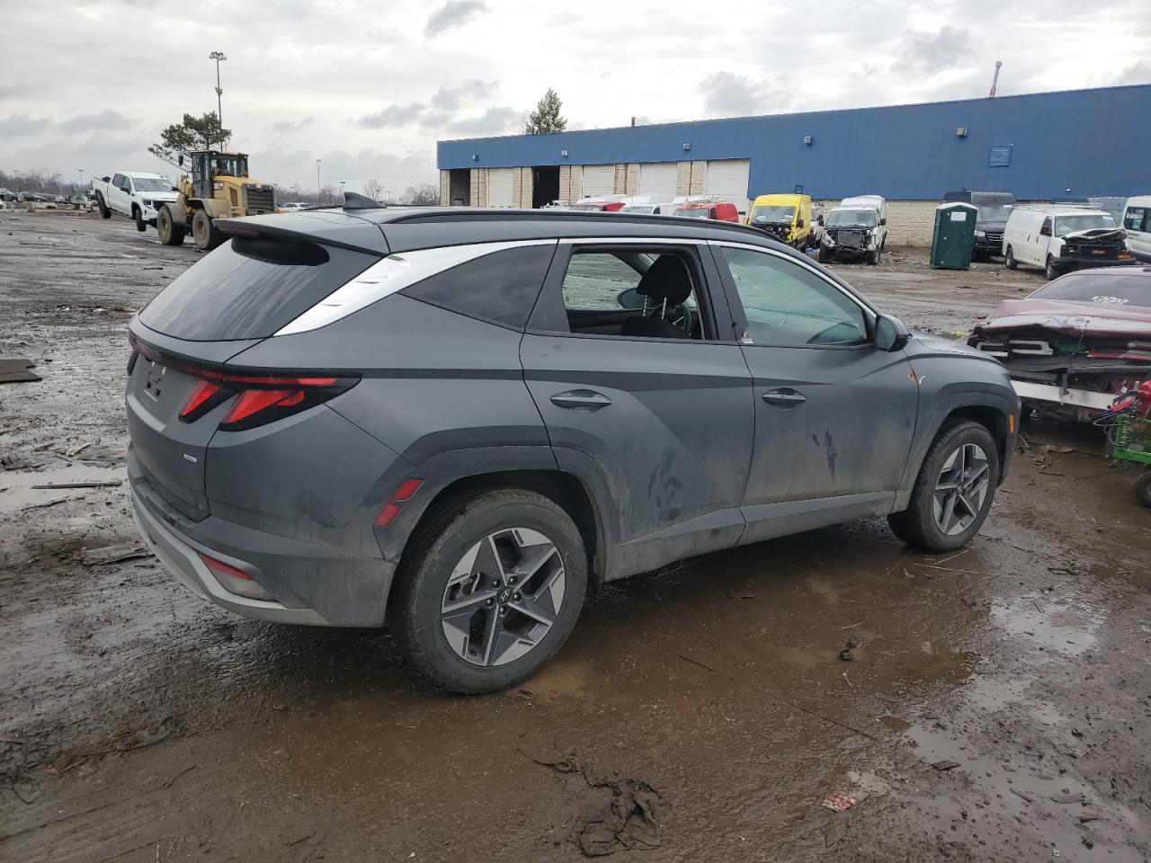 HYUNDAI TUCSON 2025 — 4
