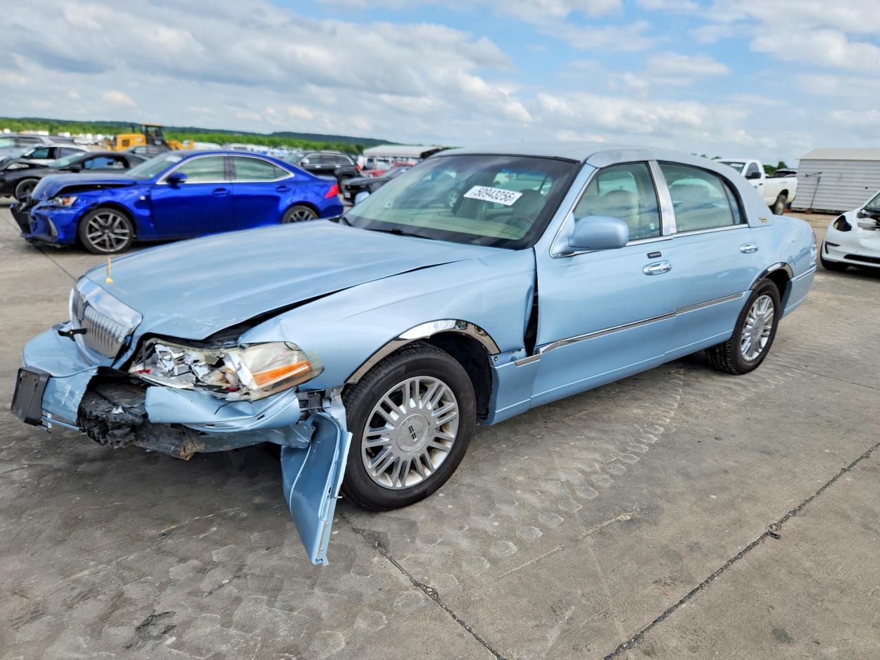 LINCOLN TOWN CAR 2008 — 2