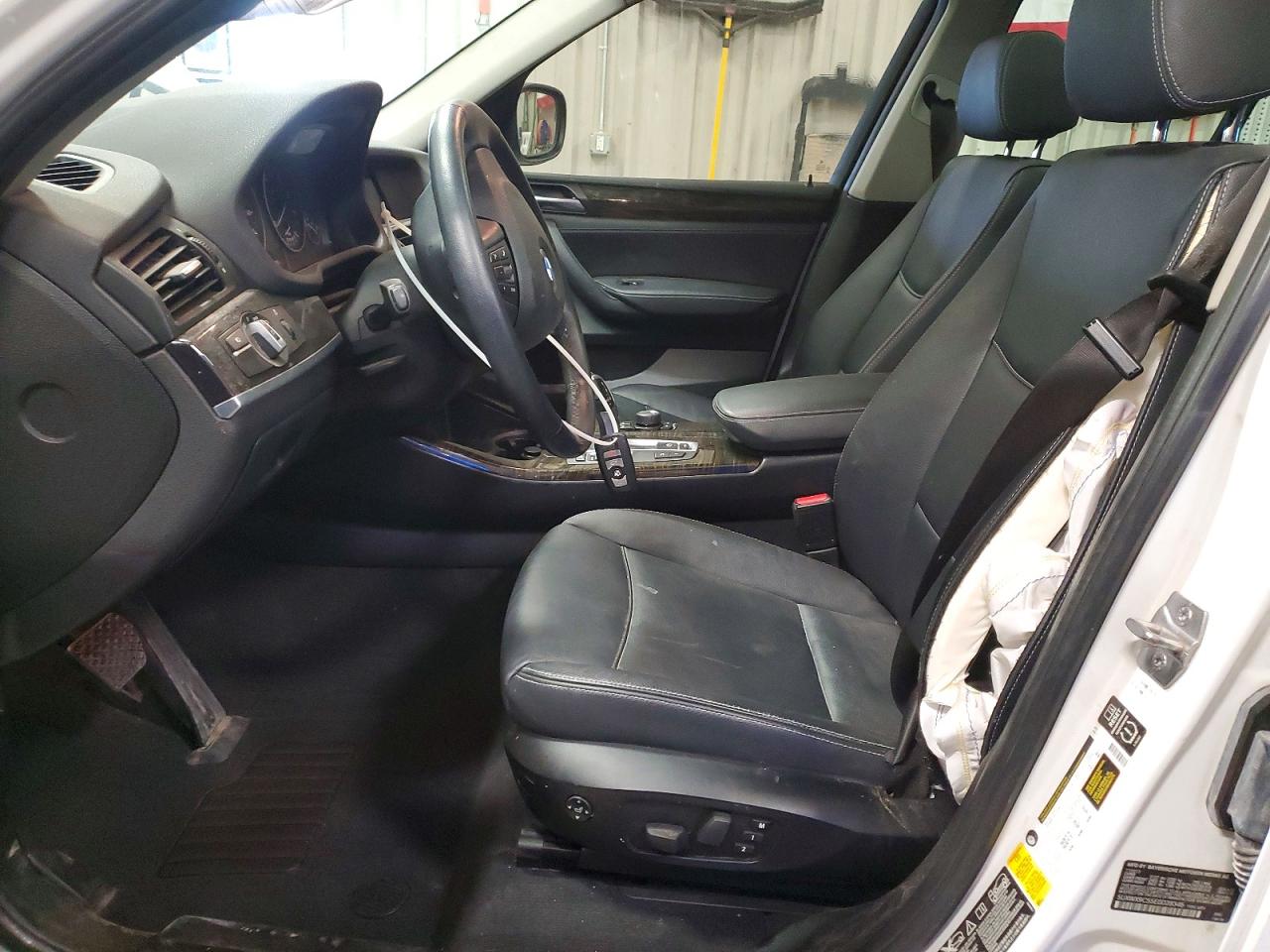 BMW X3 2014 — 8