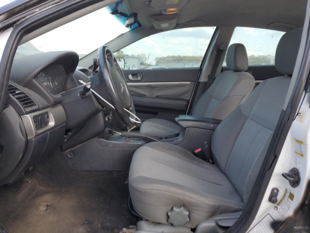 MITSUBISHI GALANT 2011 — 8