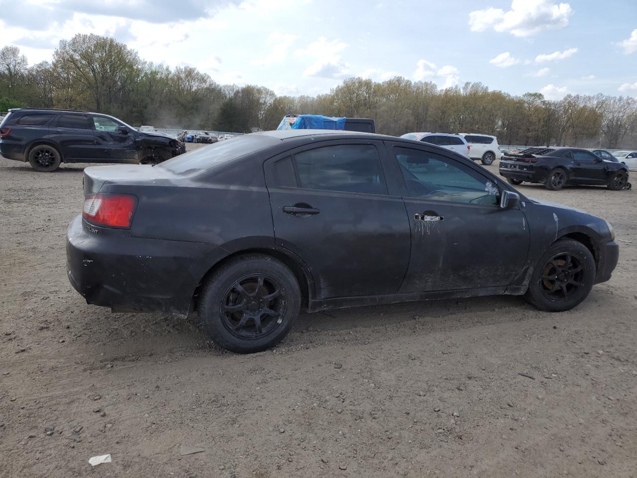 MITSUBISHI GALANT 2011 — 4
