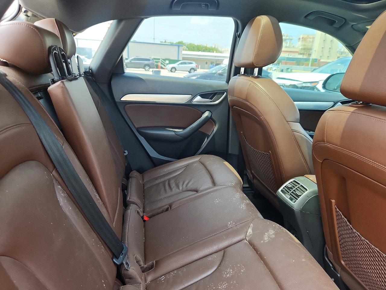 AUDI Q3 2018 — 12