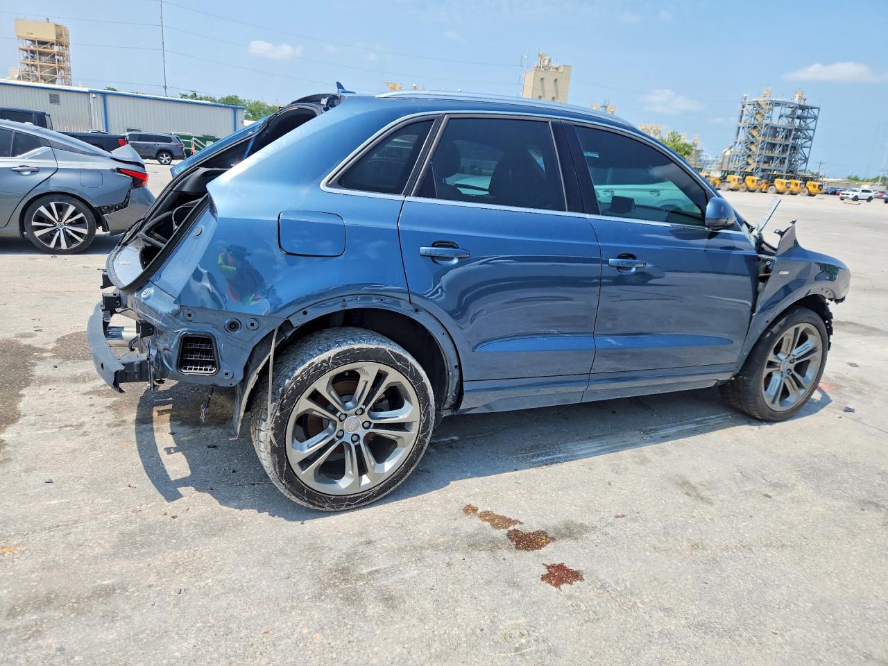 AUDI Q3 2018 — 4
