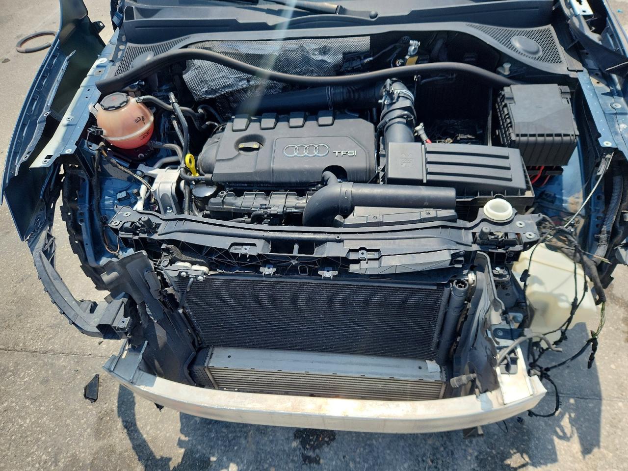 AUDI Q3 2018 — 13