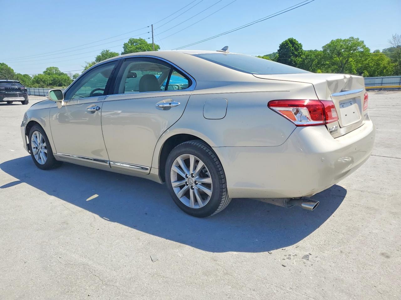 LEXUS ES 2010 — 3