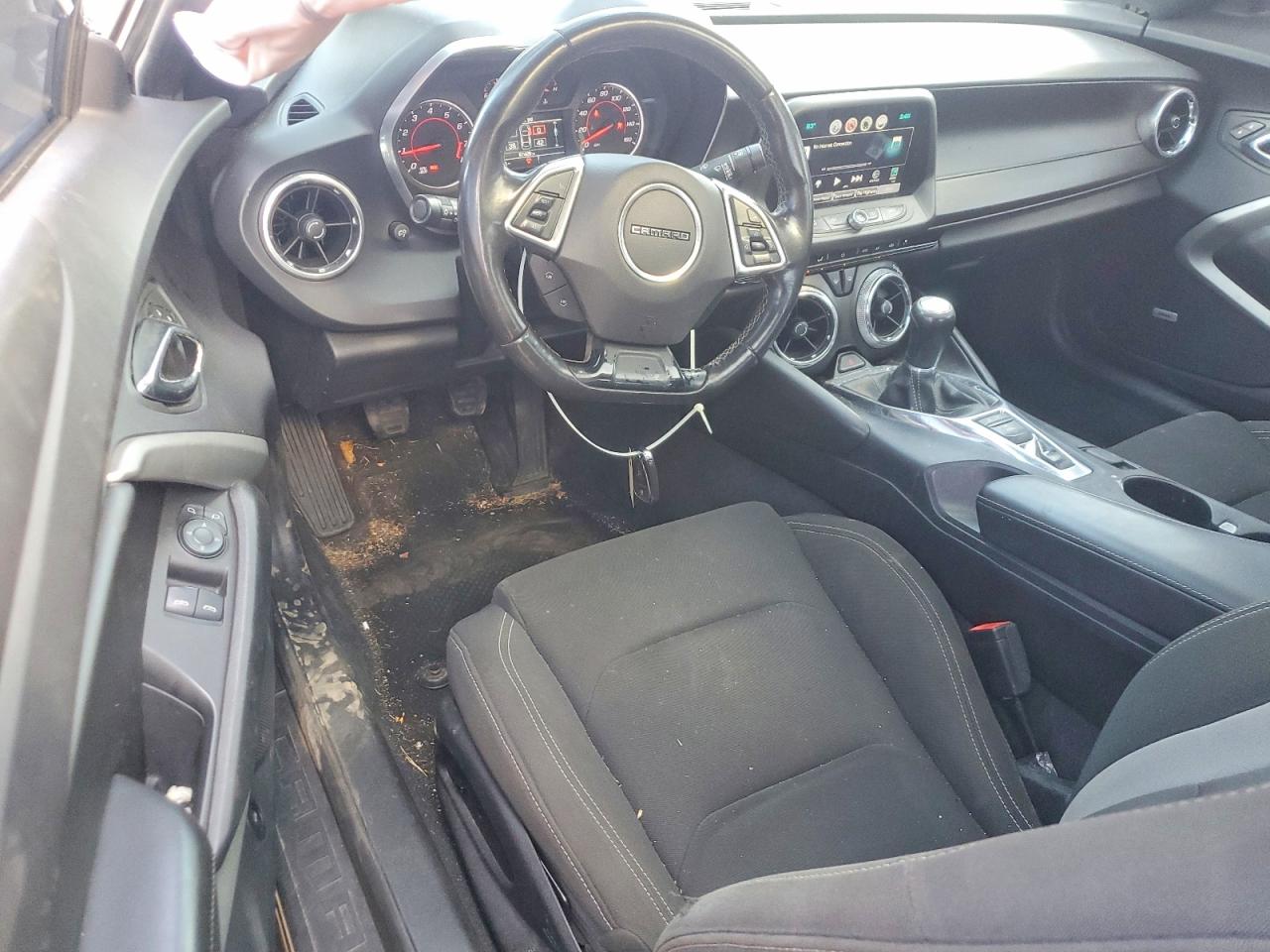 CHEVROLET CAMARO 2016 — 9