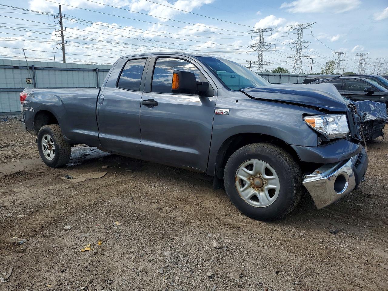 TOYOTA TUNDRA 2011 — 5