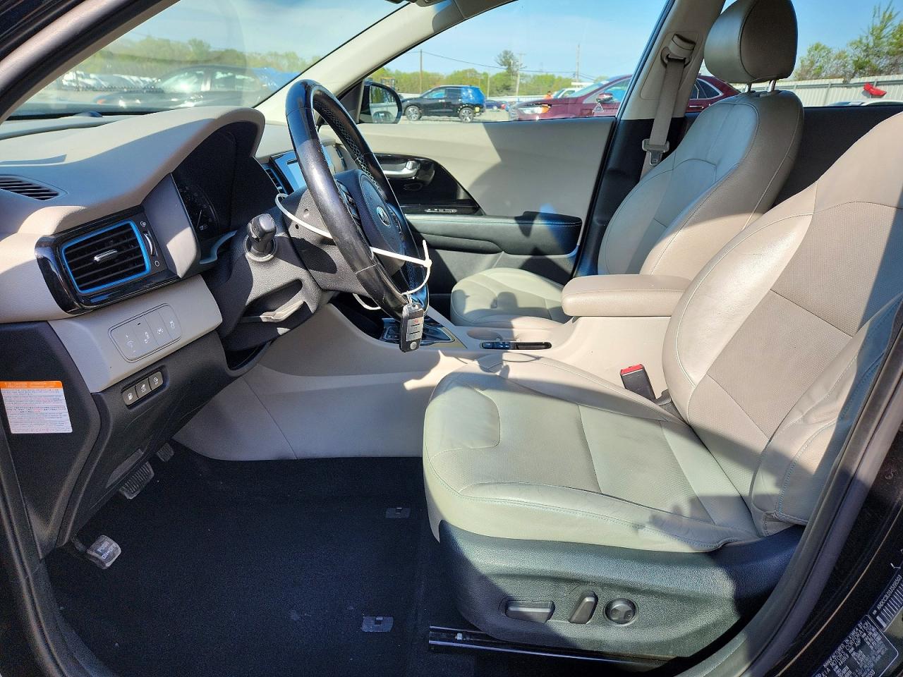 KIA NIRO 2018 — 8