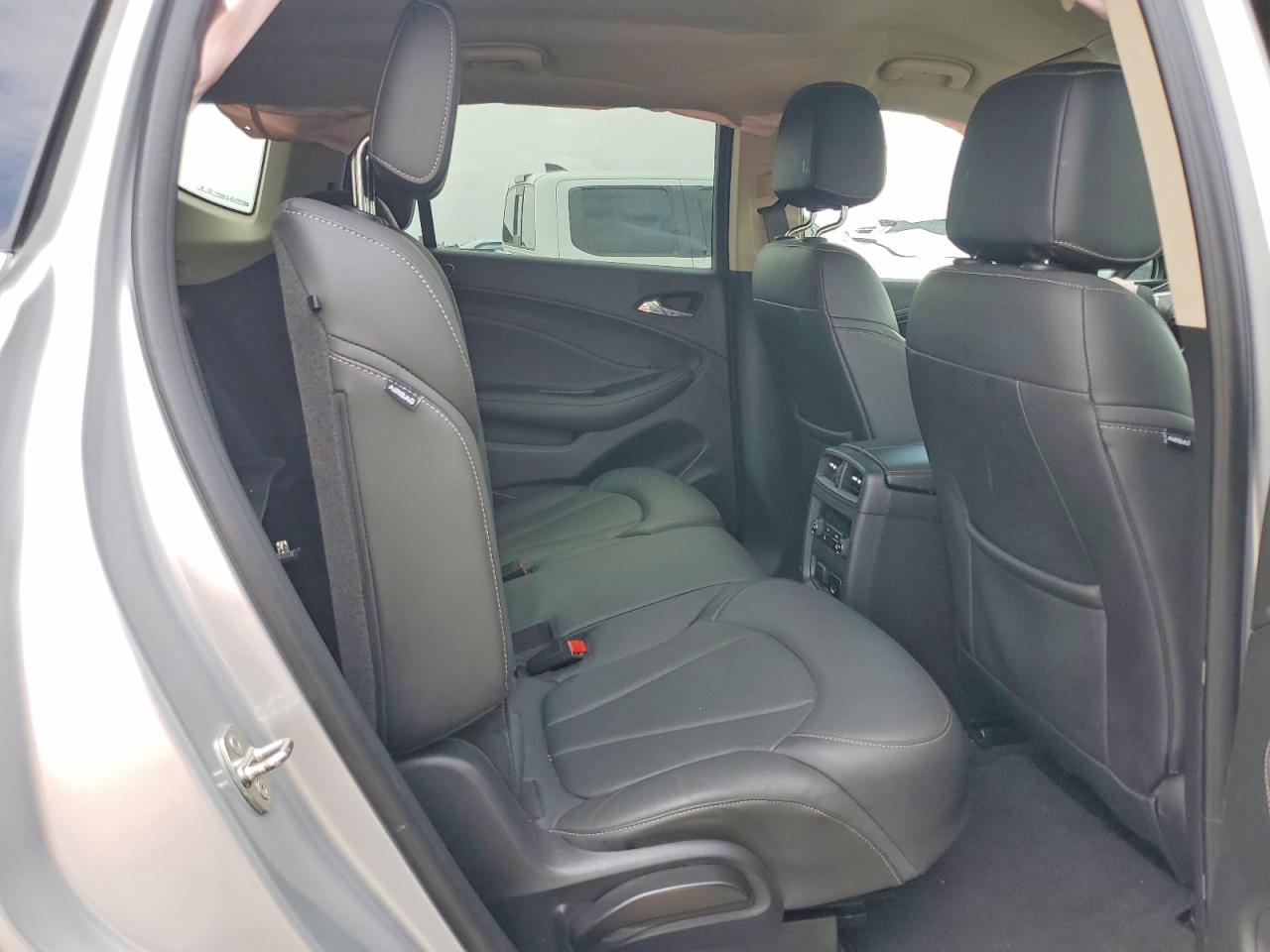 BUICK ENVISION 2017 — 11