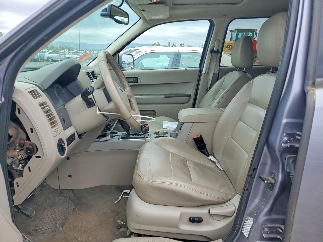 FORD ESCAPE 2008 — 8