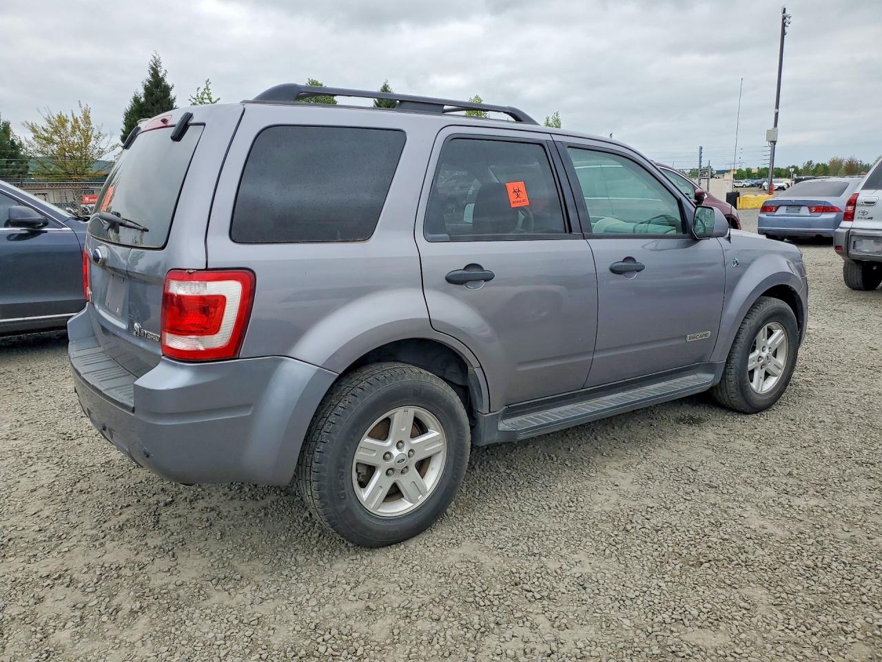 FORD ESCAPE 2008 — 4