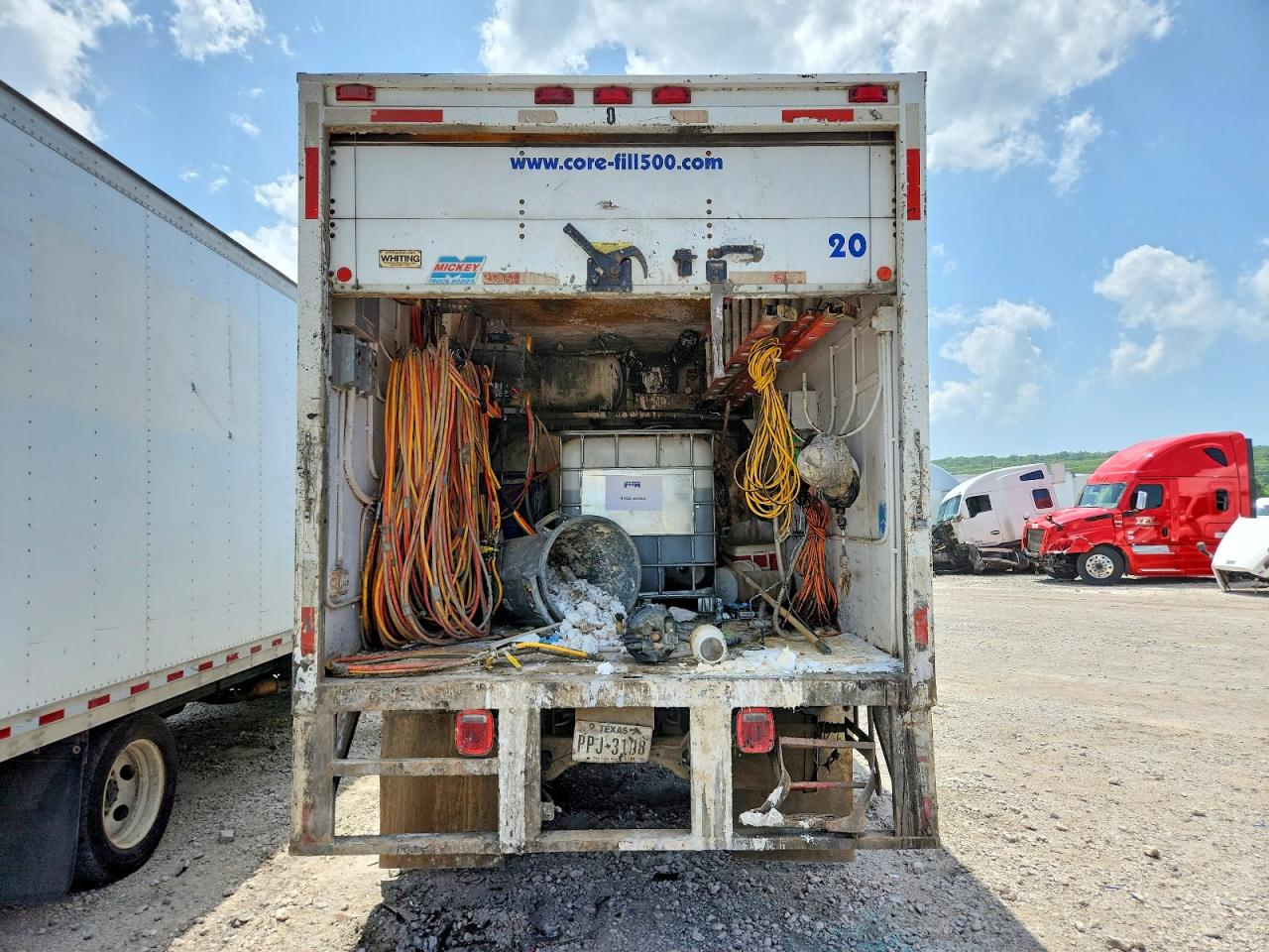 FREIGHTLINER M2 2013 — 11