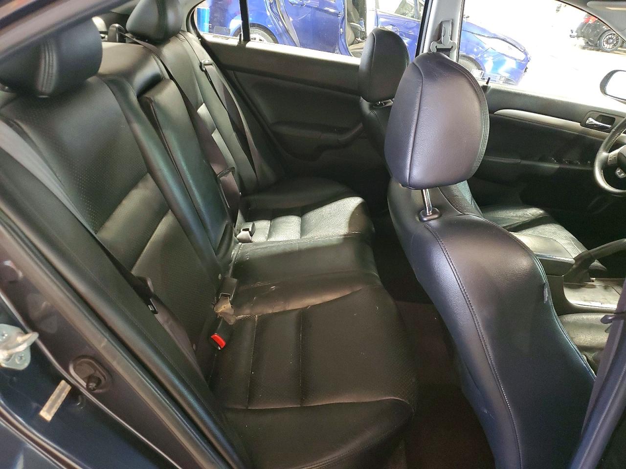 ACURA TSX 2004 — 11
