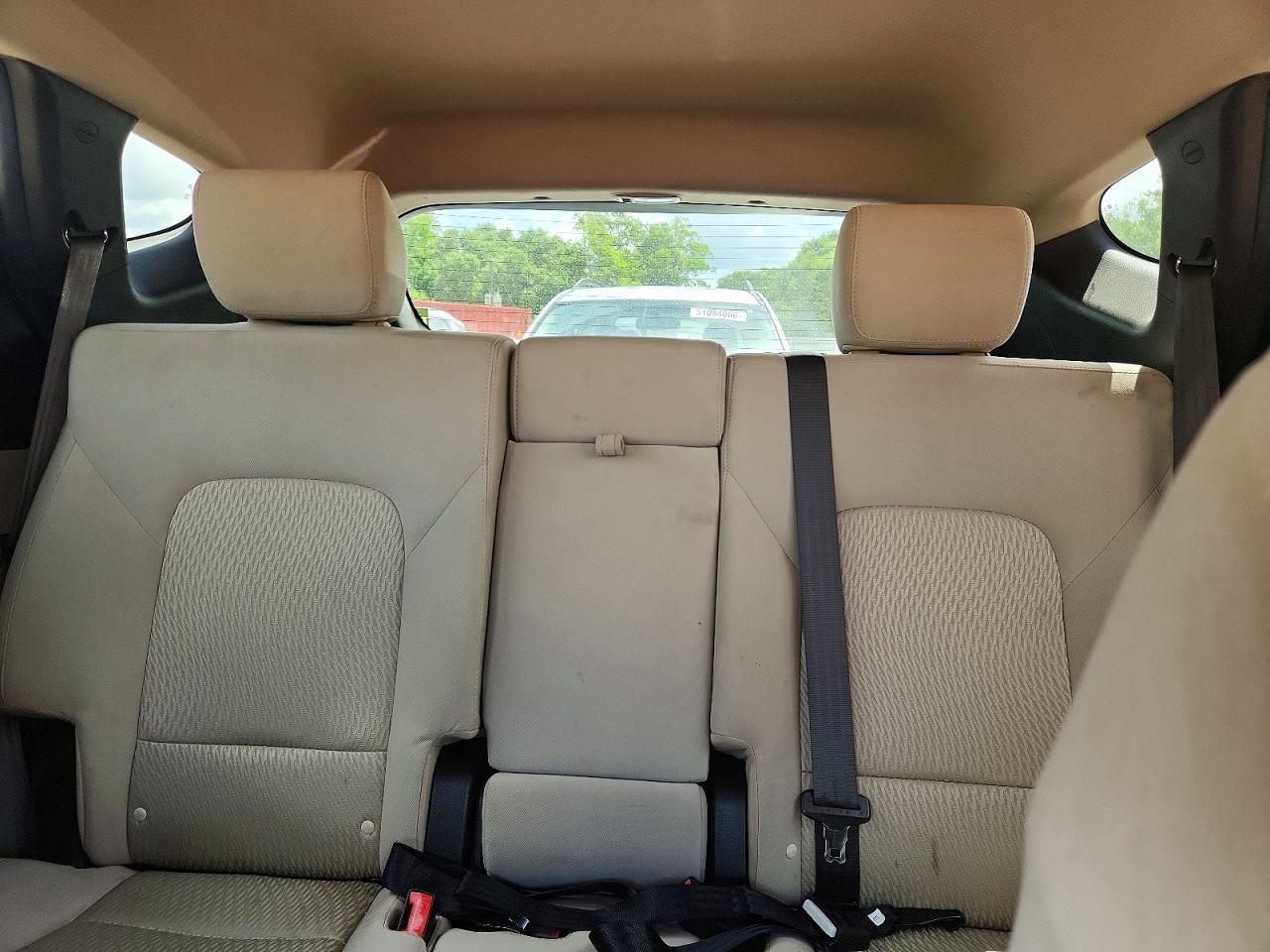HYUNDAI SANTA FE SPORT 2015 — 11