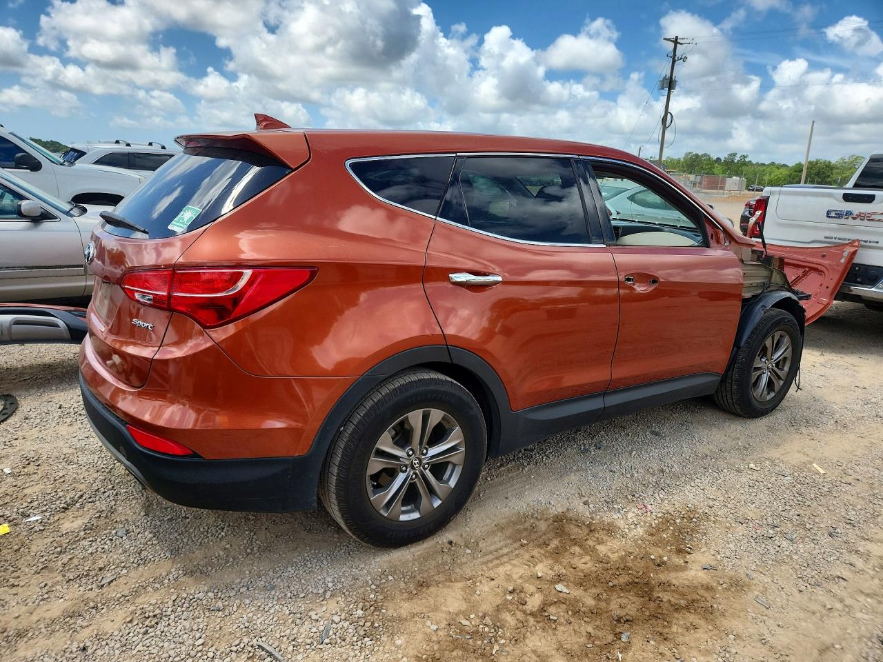 HYUNDAI SANTA FE SPORT 2015 — 4