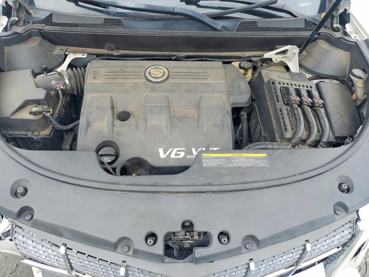 CADILLAC SRX 2011 — 12