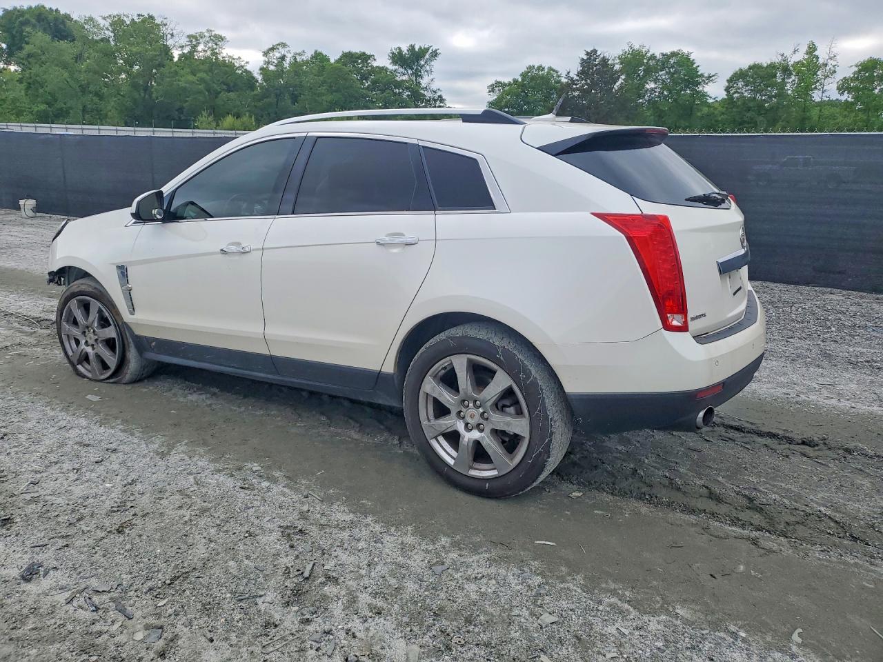 CADILLAC SRX 2011 — 3