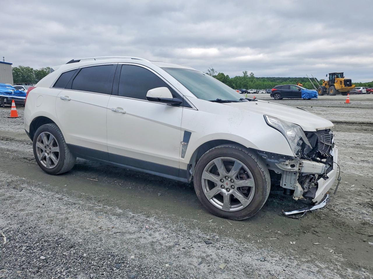 CADILLAC SRX 2011 — 5