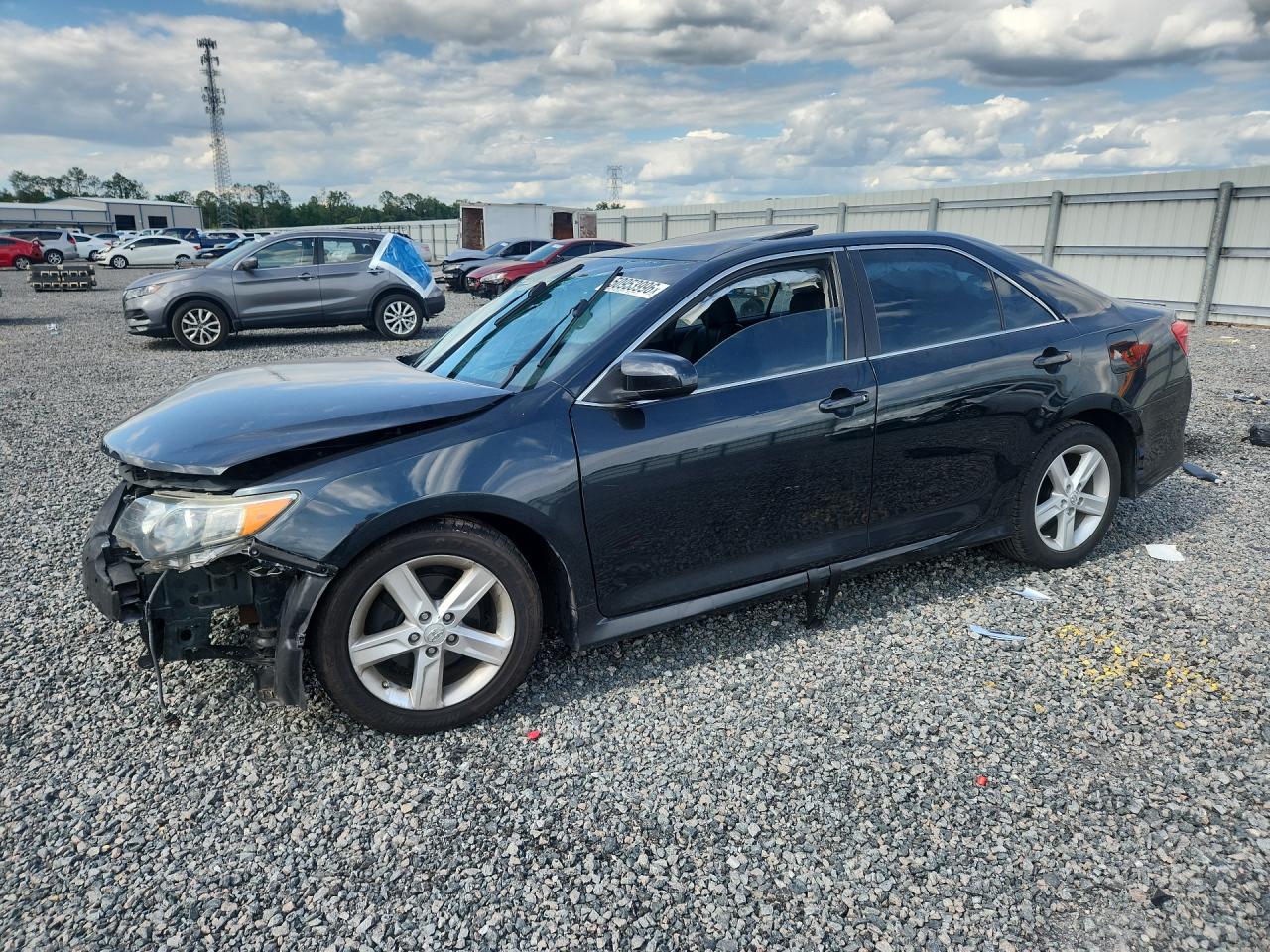 TOYOTA CAMRY 2013 — 2