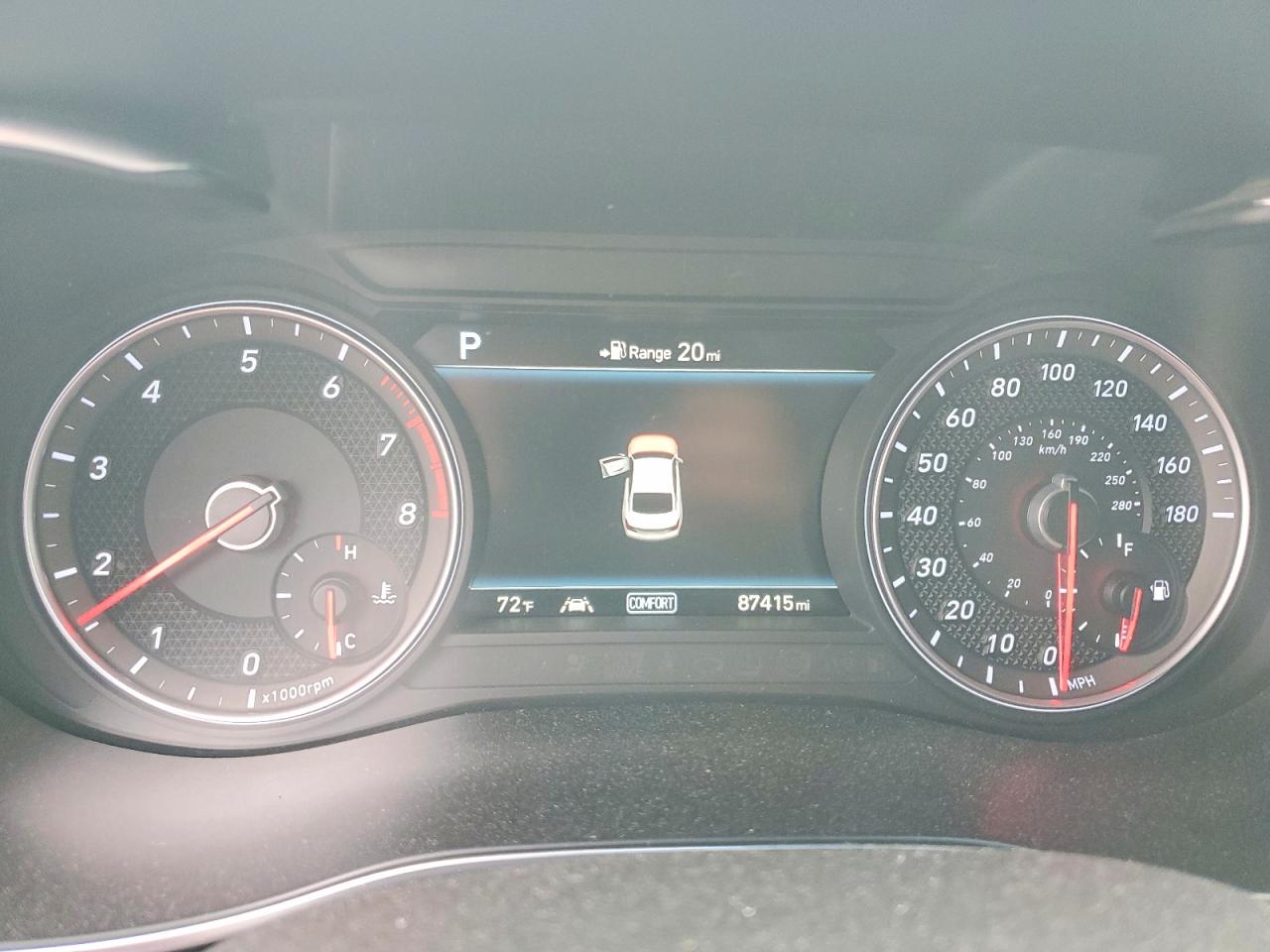 GENESIS G70 2019 — 10