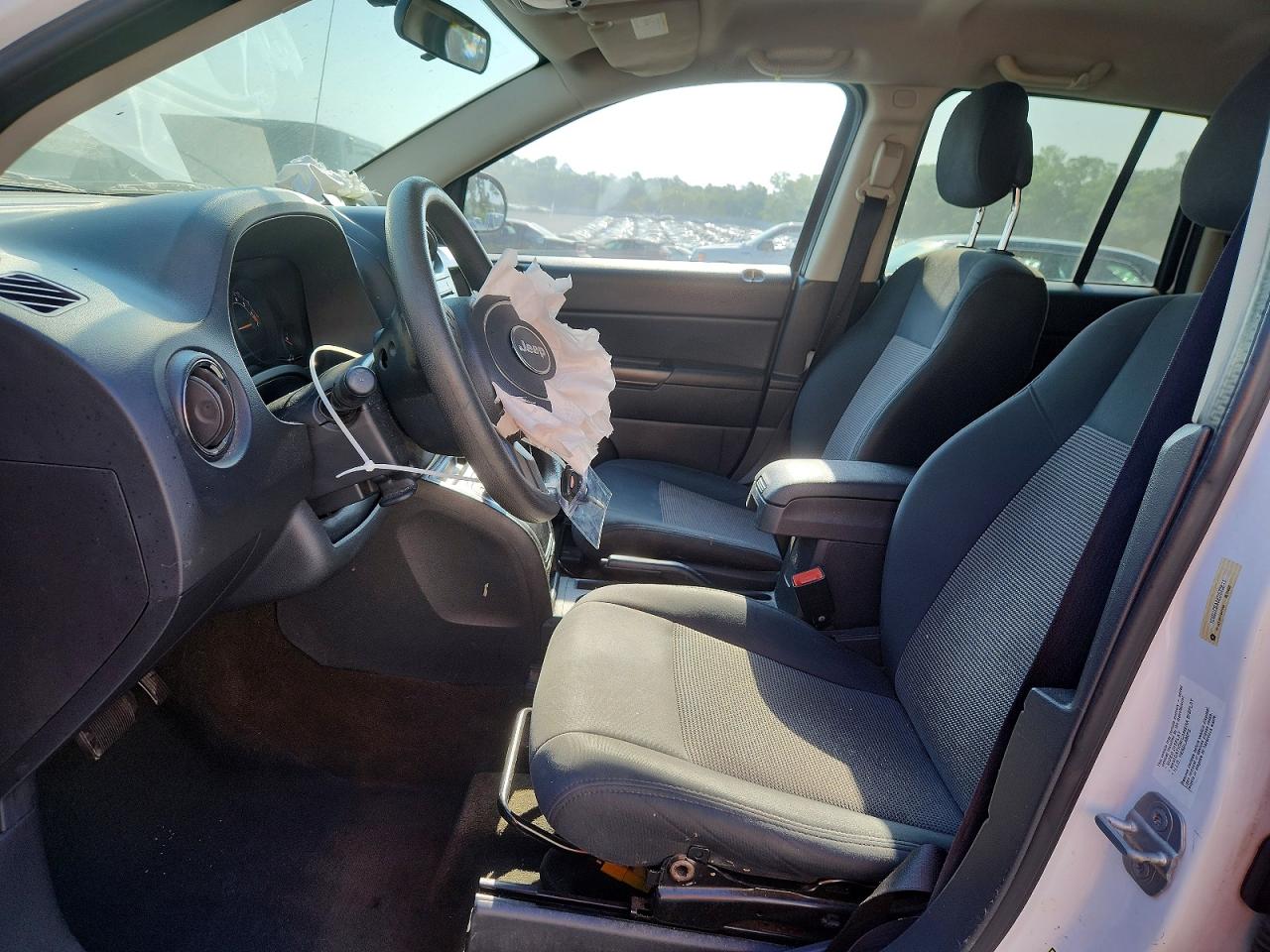 JEEP COMPASS 2014 — 8