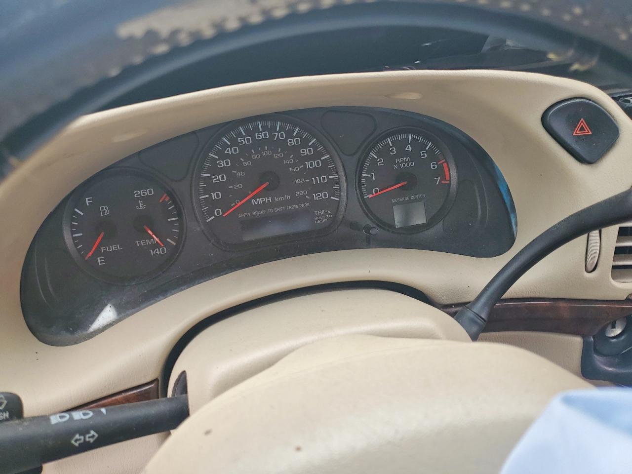 CHEVROLET IMPALA 2002 — 10