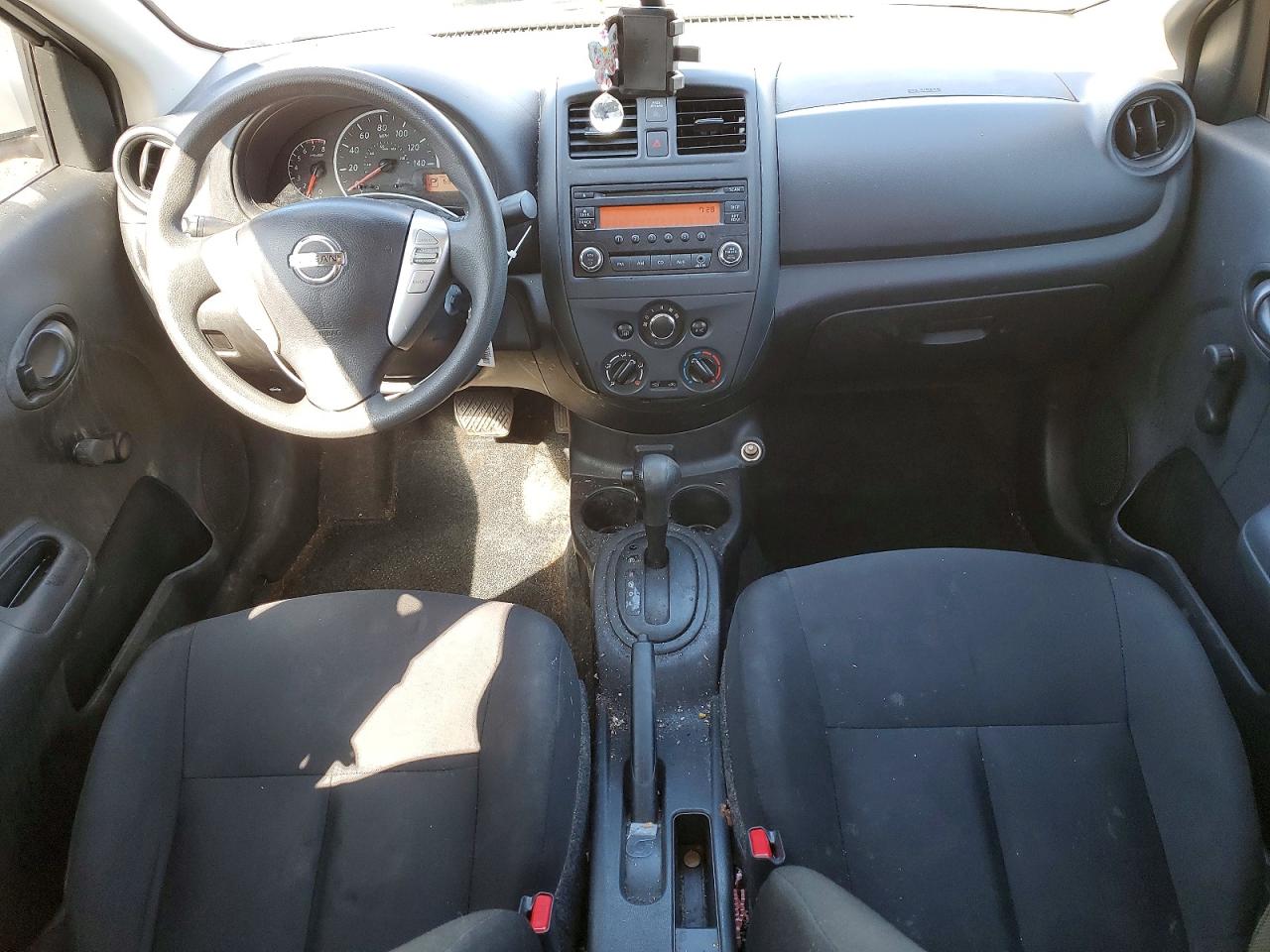 NISSAN VERSA 2018 — 9