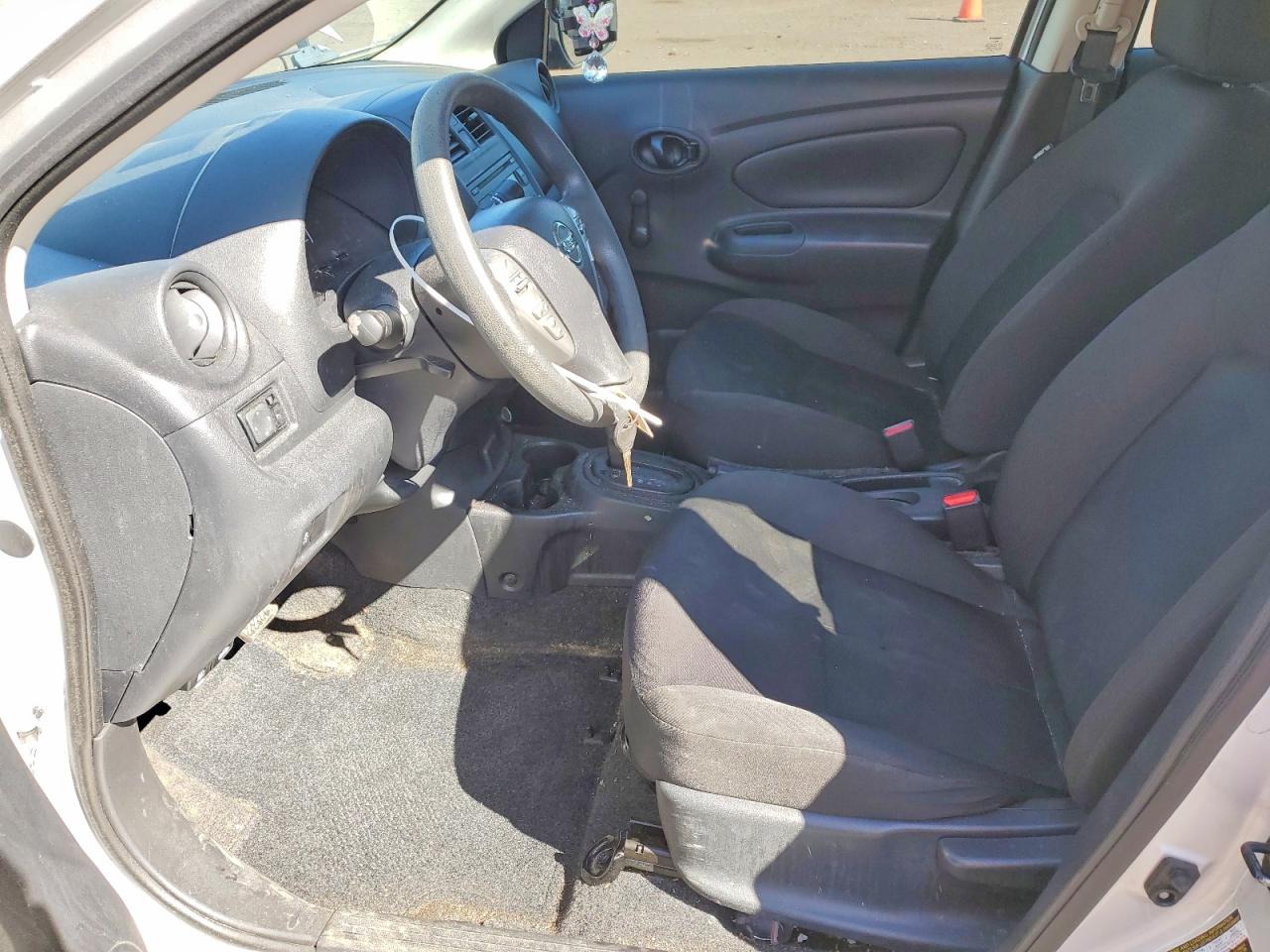 NISSAN VERSA 2018 — 8