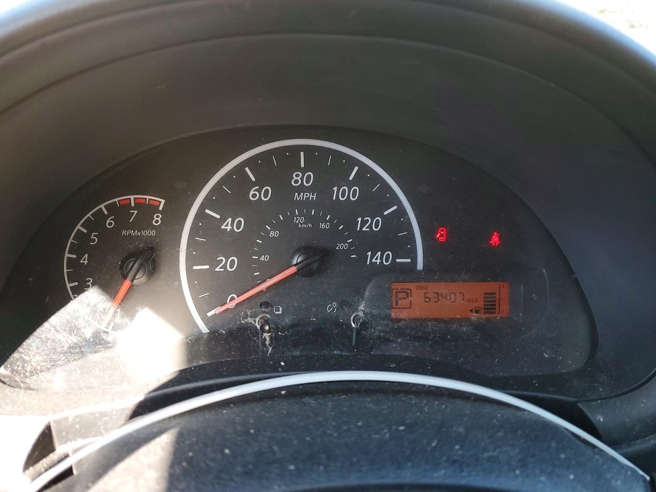 NISSAN VERSA 2018 — 10