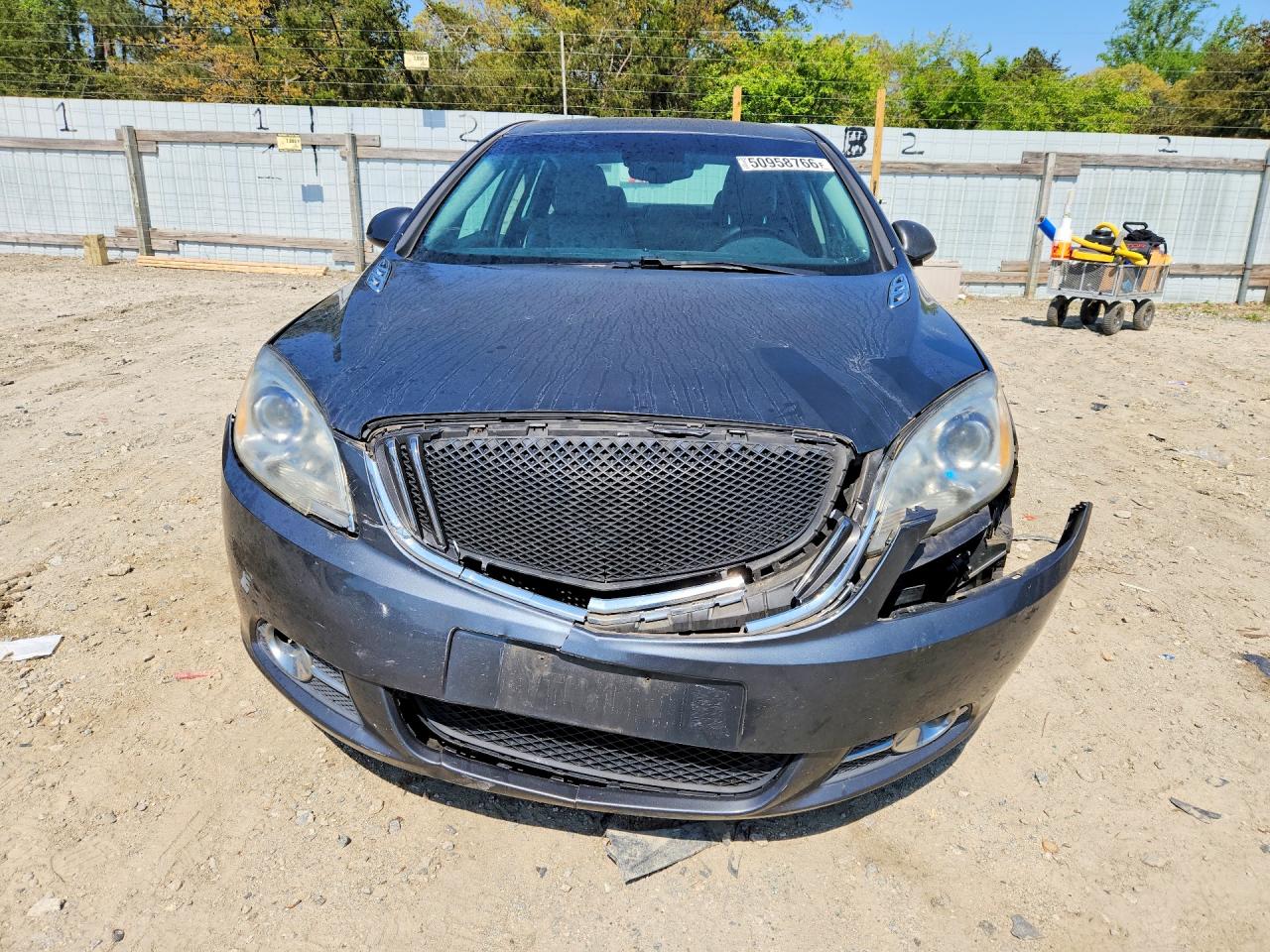 BUICK VERANO 2013 — 6