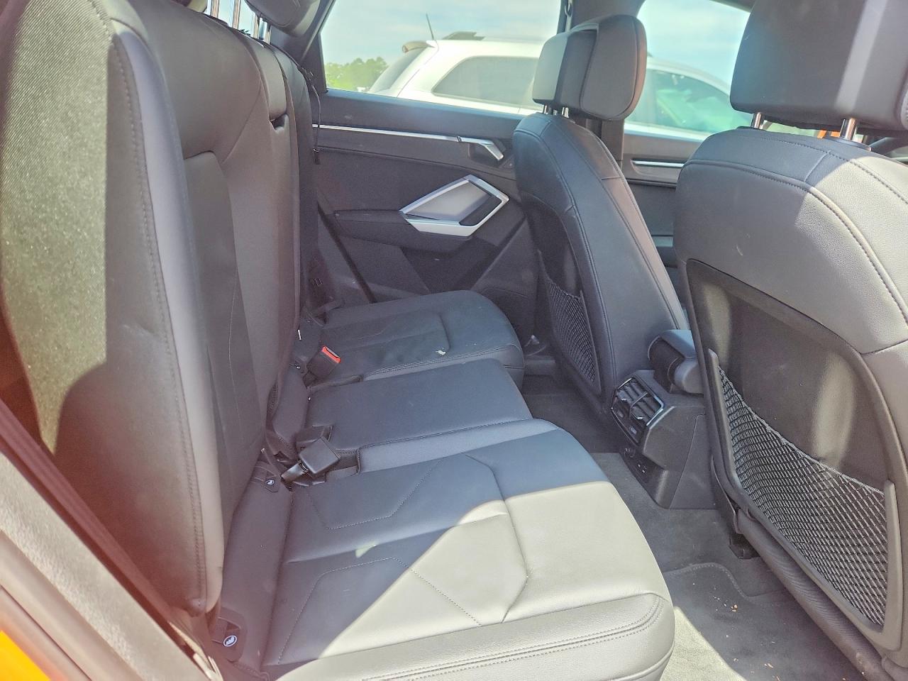 AUDI Q3 2025 — 12