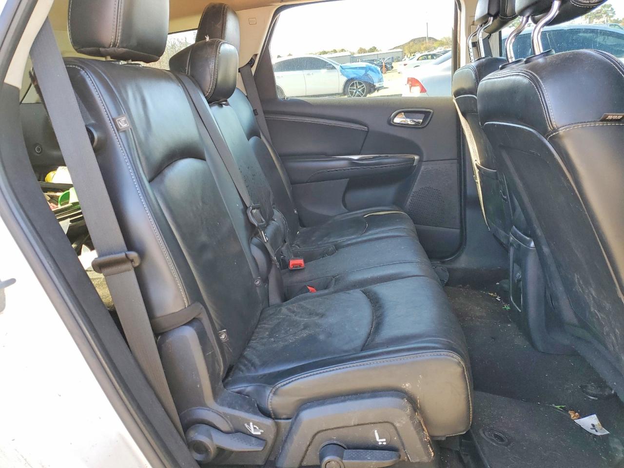 DODGE JOURNEY 2015 — 12