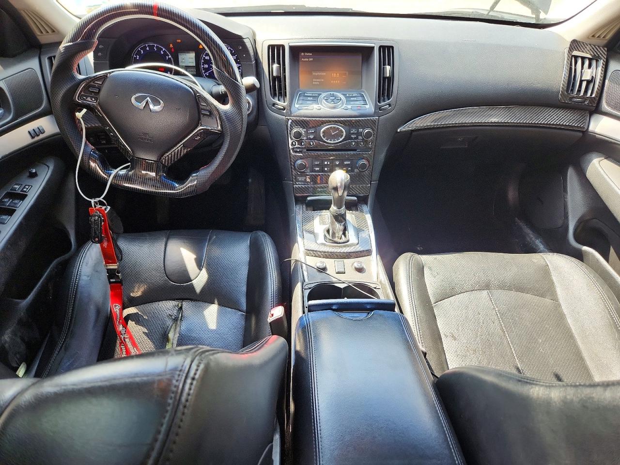 INFINITI G37 SEDAN 2013 — 9