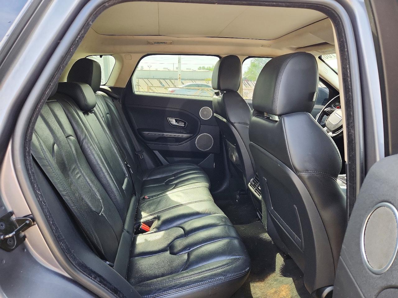 LAND ROVER RANGE ROVER EVOQUE 2015 — 12