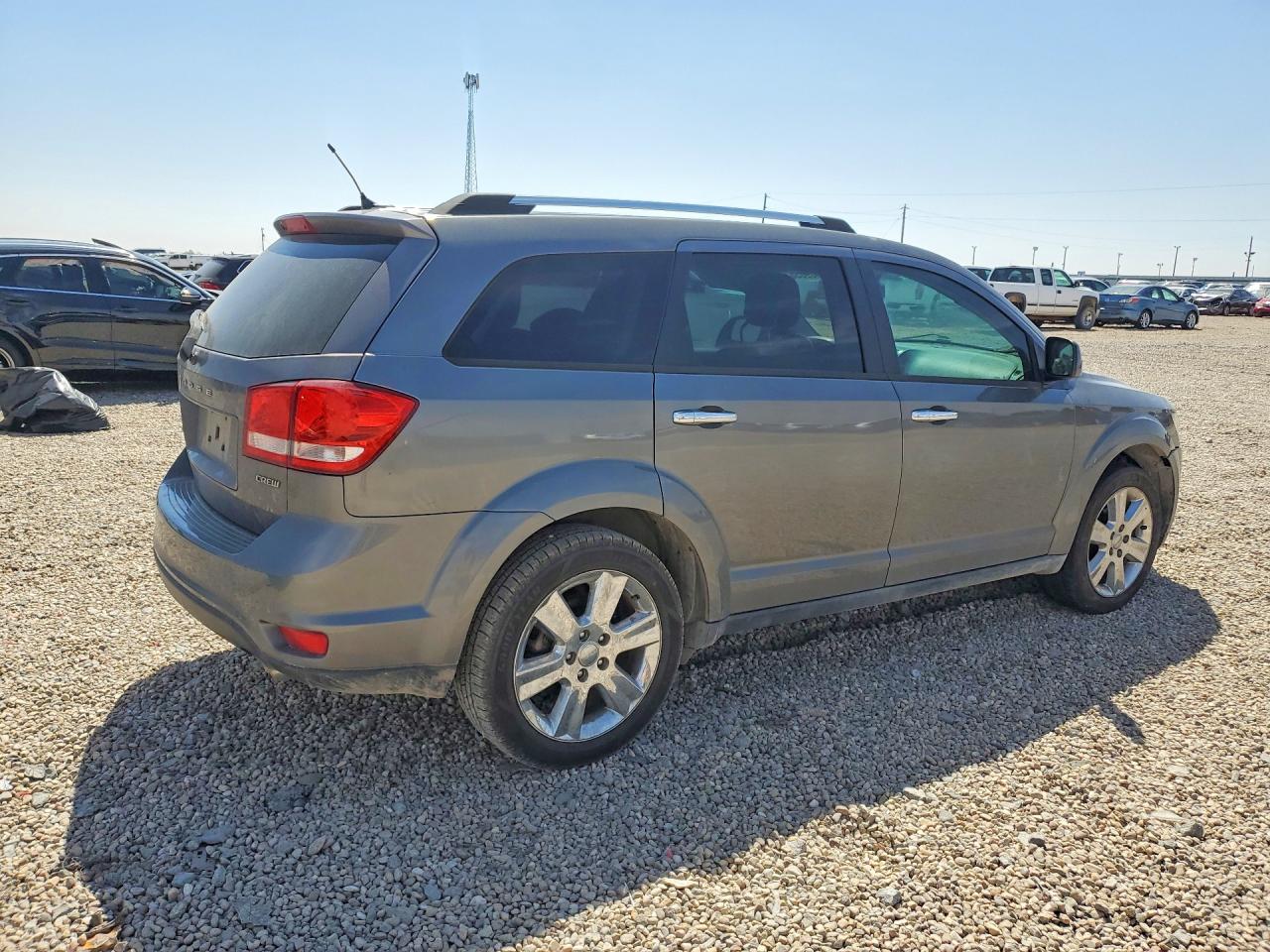 DODGE JOURNEY 2012 — 4