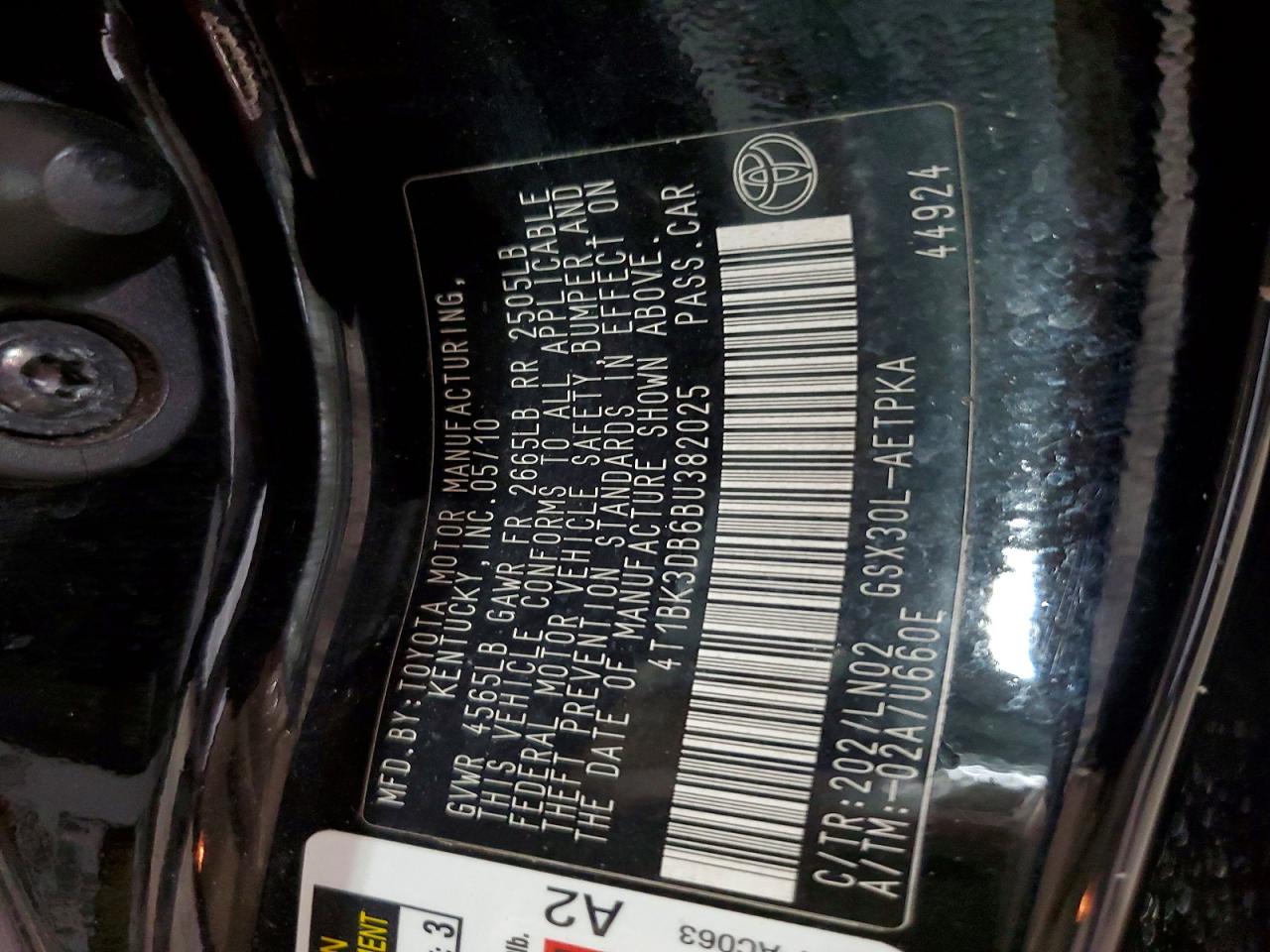 TOYOTA AVALON 2011 — 14