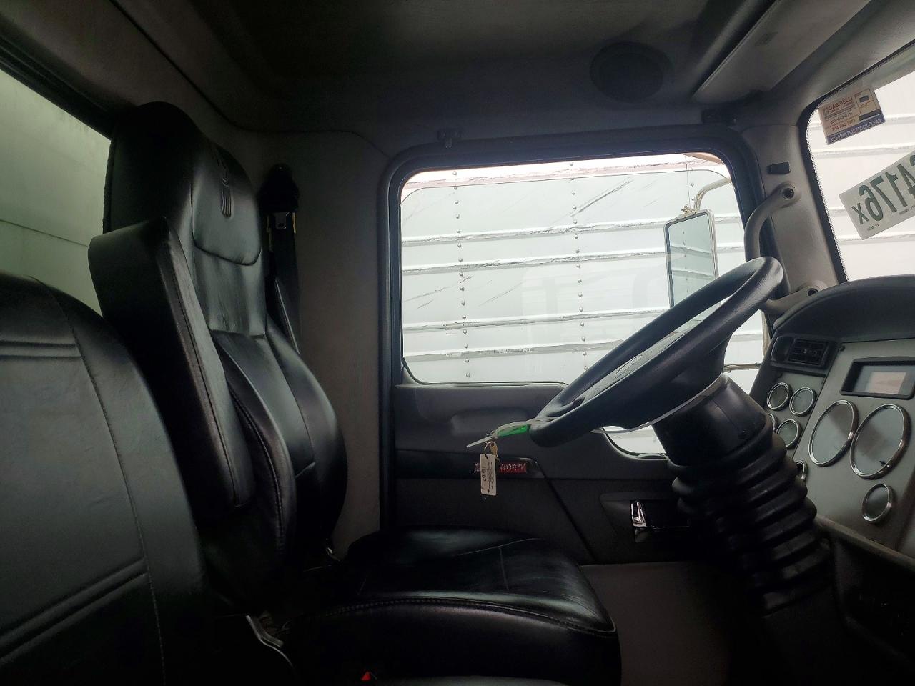 KENWORTH UNKNOWN 2019 — 6