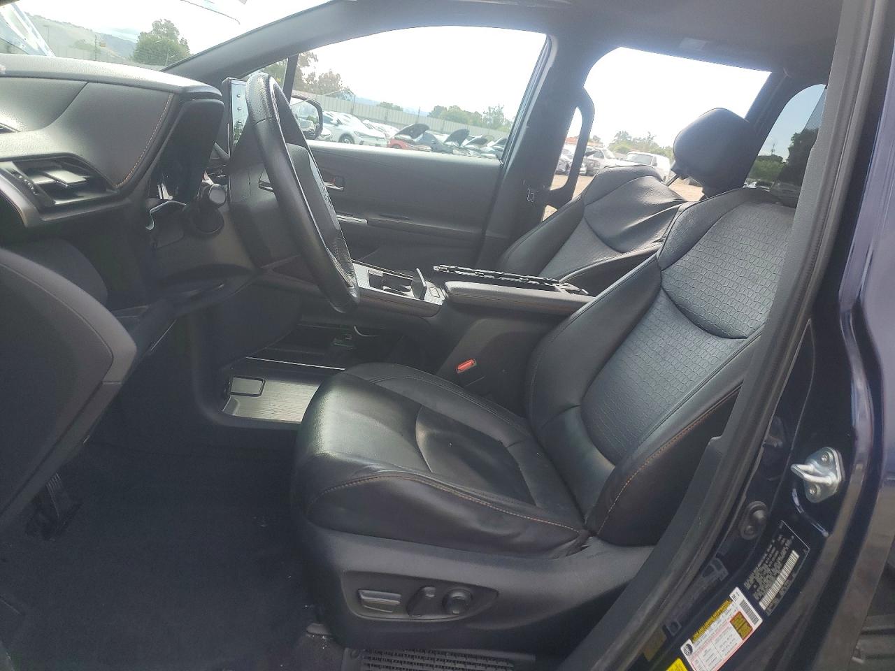 TOYOTA SIENNA 2021 — 8