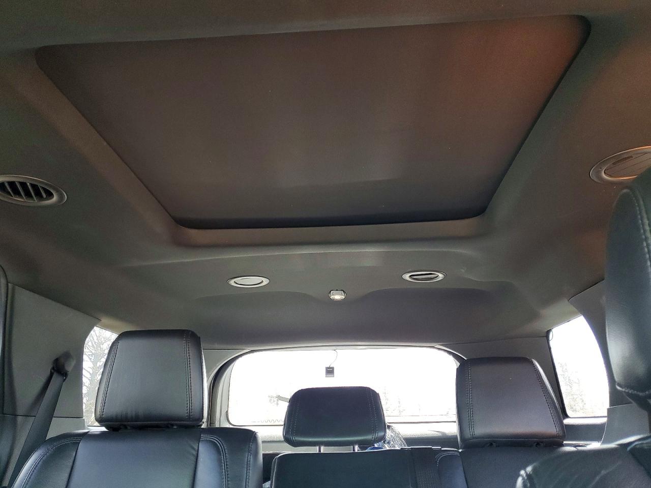 FORD EXPLORER 2012 — 11