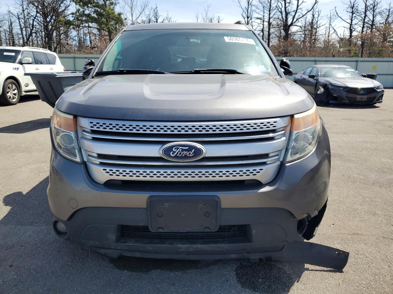 FORD EXPLORER 2012 — 6