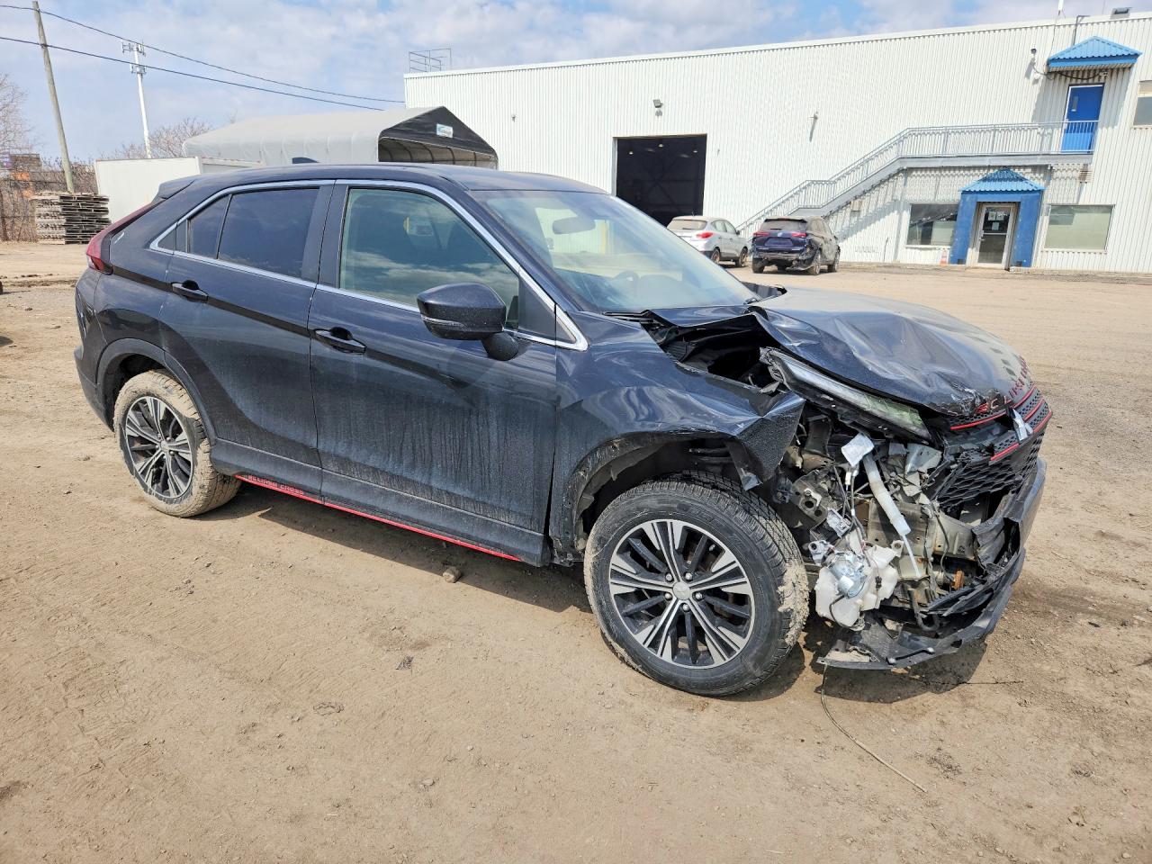 2022 MITSUBISHI ECLIPSE CROSS ES