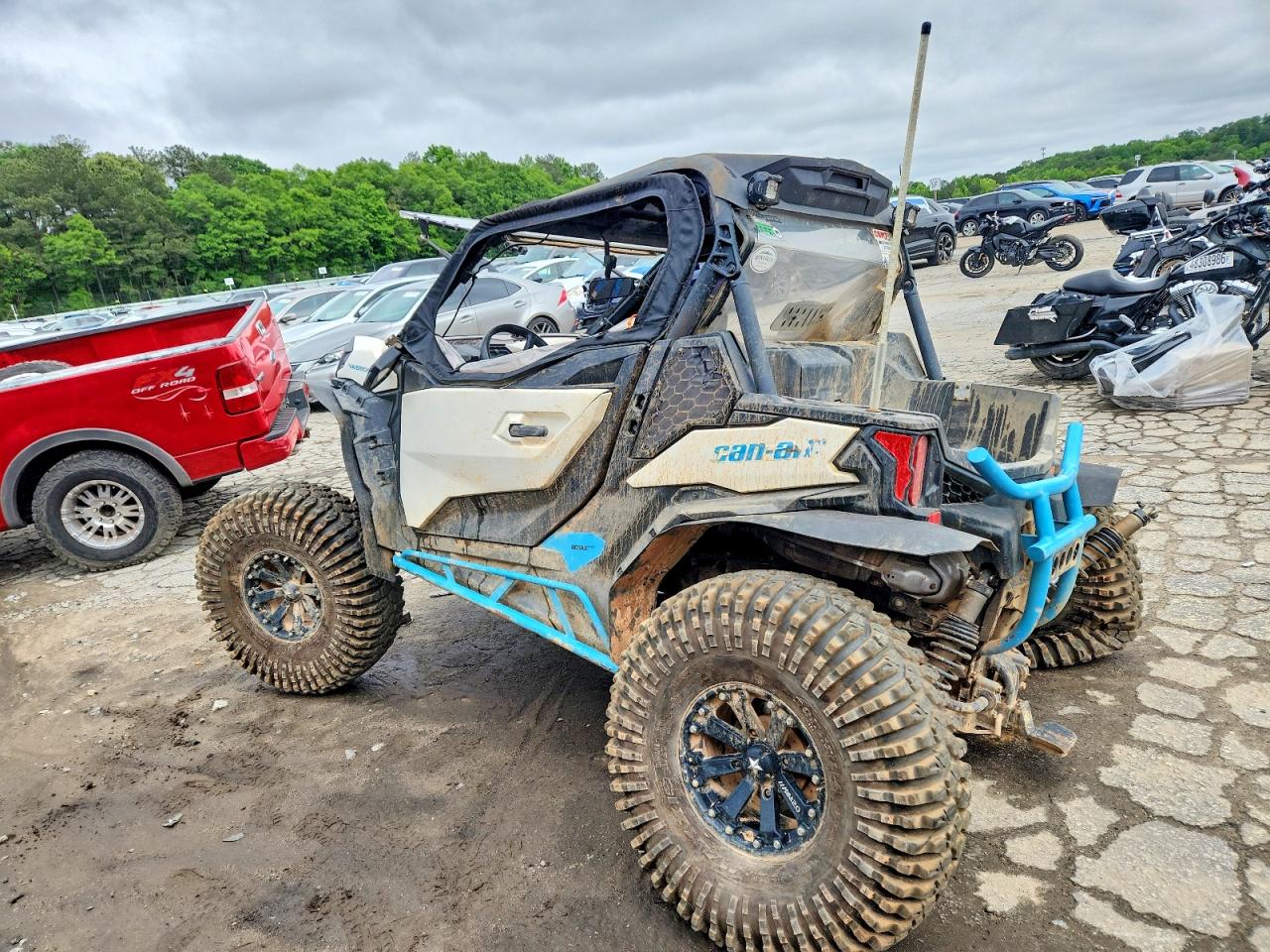 CAN-AM MAVERICK SPORT 2019 — 4